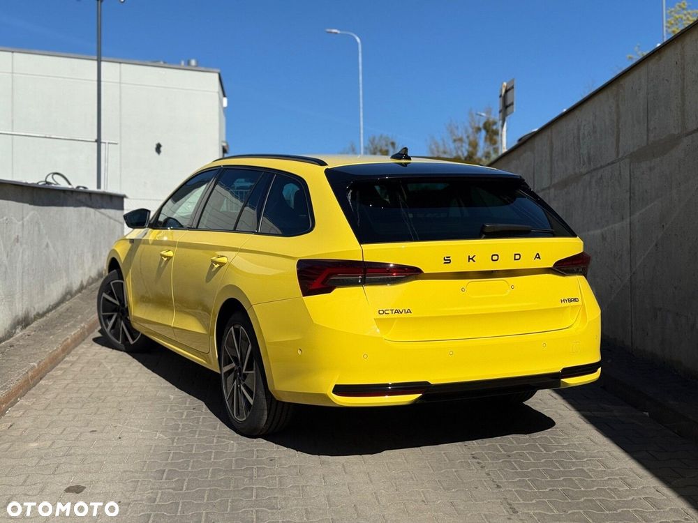 Skoda Octavia 1.5 TSI mHEV Sportline DSG - 7