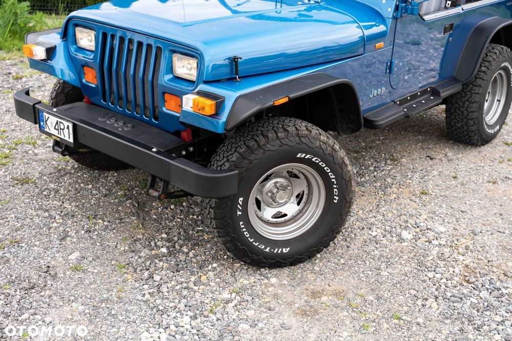 Jeep Wrangler - 28