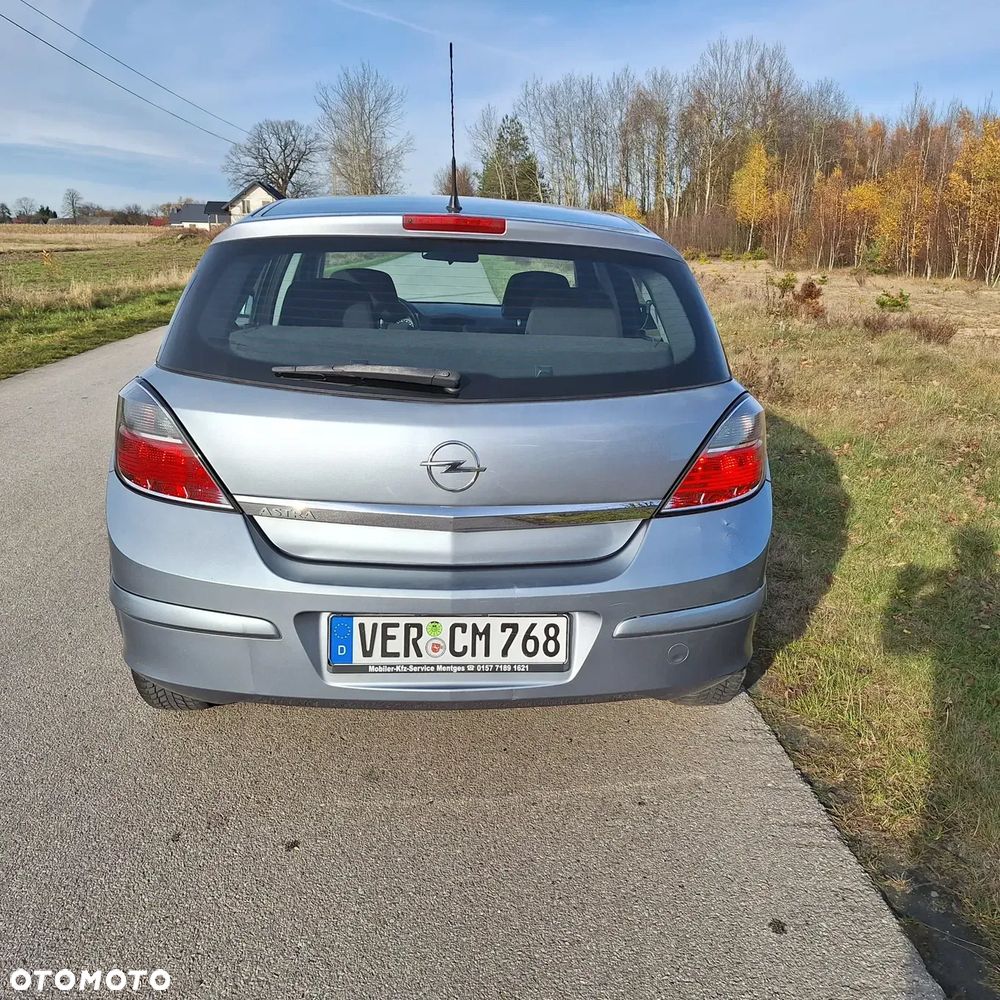 Opel Astra - 2
