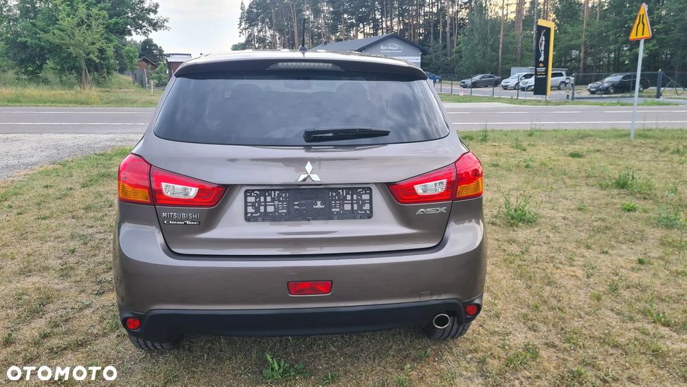 Mitsubishi ASX - 6