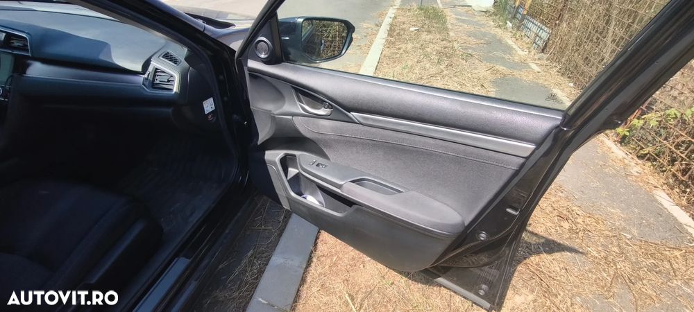 Honda Civic 1.5 VTEC Turbo Elegance Navi - 21