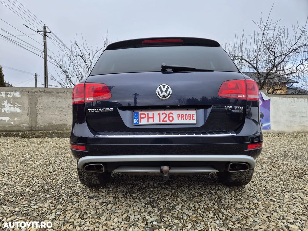 Volkswagen Touareg - 12