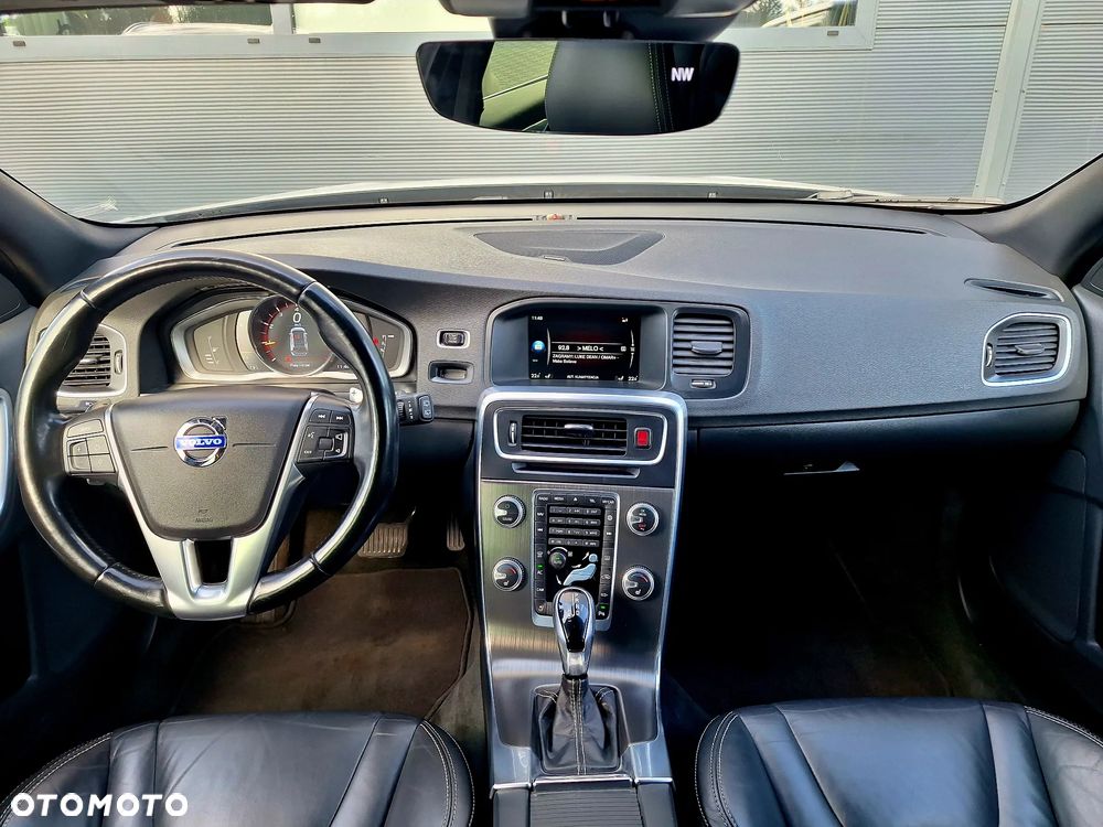 Volvo V60 T5 Drive-E Summum - 12