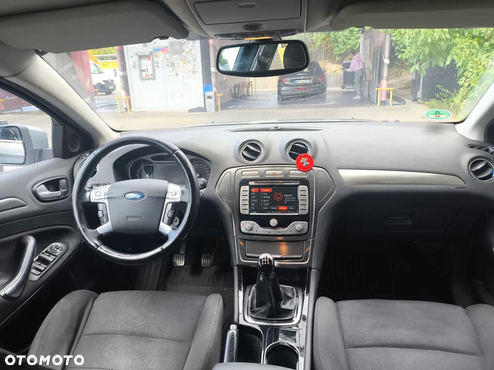 Ford Mondeo 2.0 Titanium - 9
