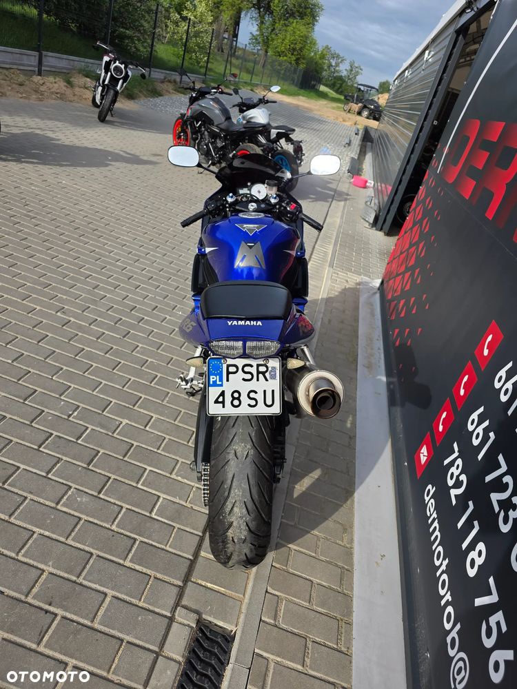 Yamaha R6 - 28