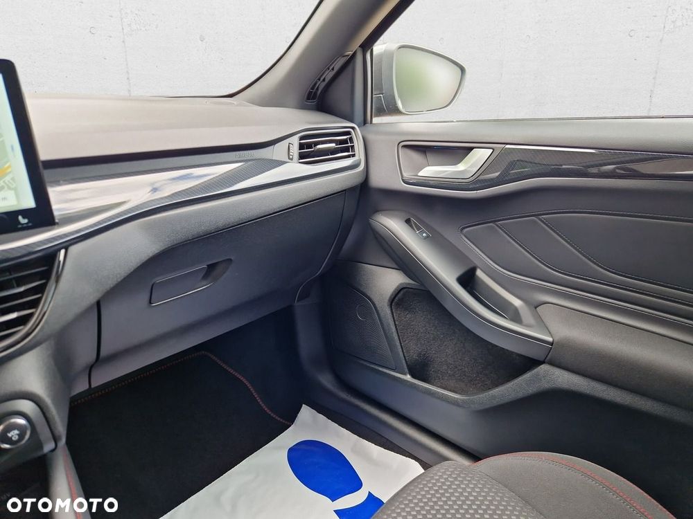 Ford Focus - 15