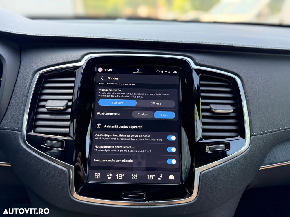 Volvo XC 90 B5 D AWD Plus Bright - 25