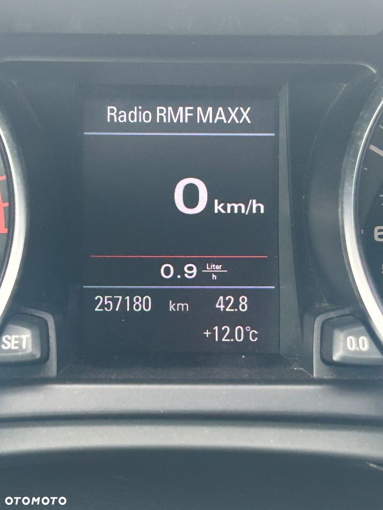 Audi A5 Coupé 2.7 TDI - 11
