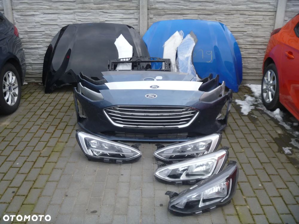 FORD FOCUS MK4 KOMBI 2018 ZDERZAK TYLNY ŁADNY - 11