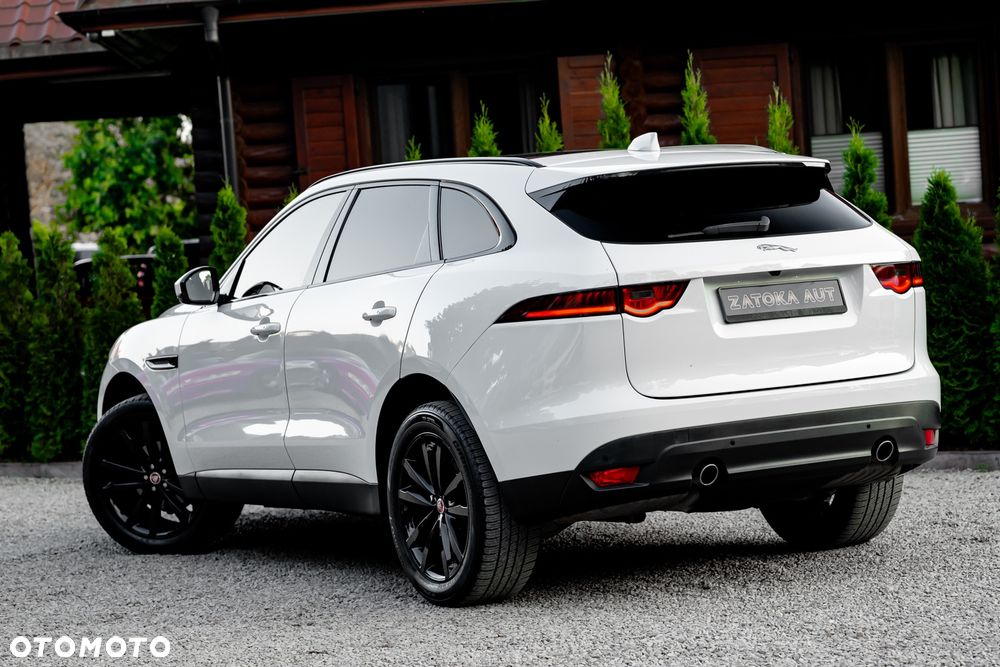 Jaguar F-Pace 25d AWD Prestige - 8