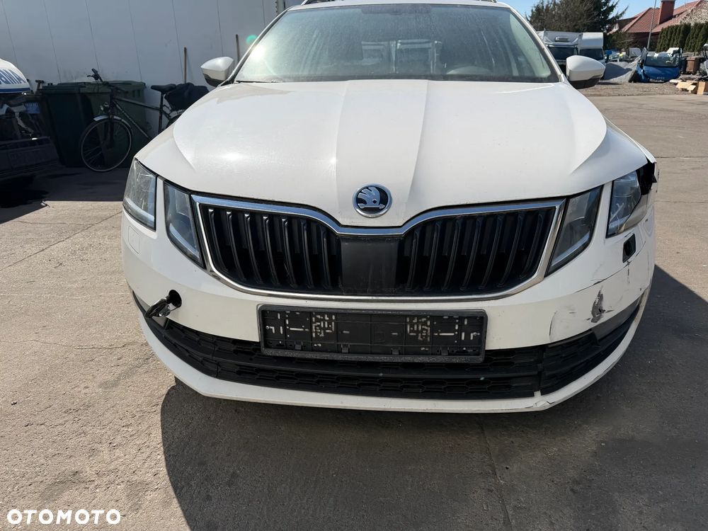 Skoda Octavia 2,0 TDI 13-20r przód kompletny - 3