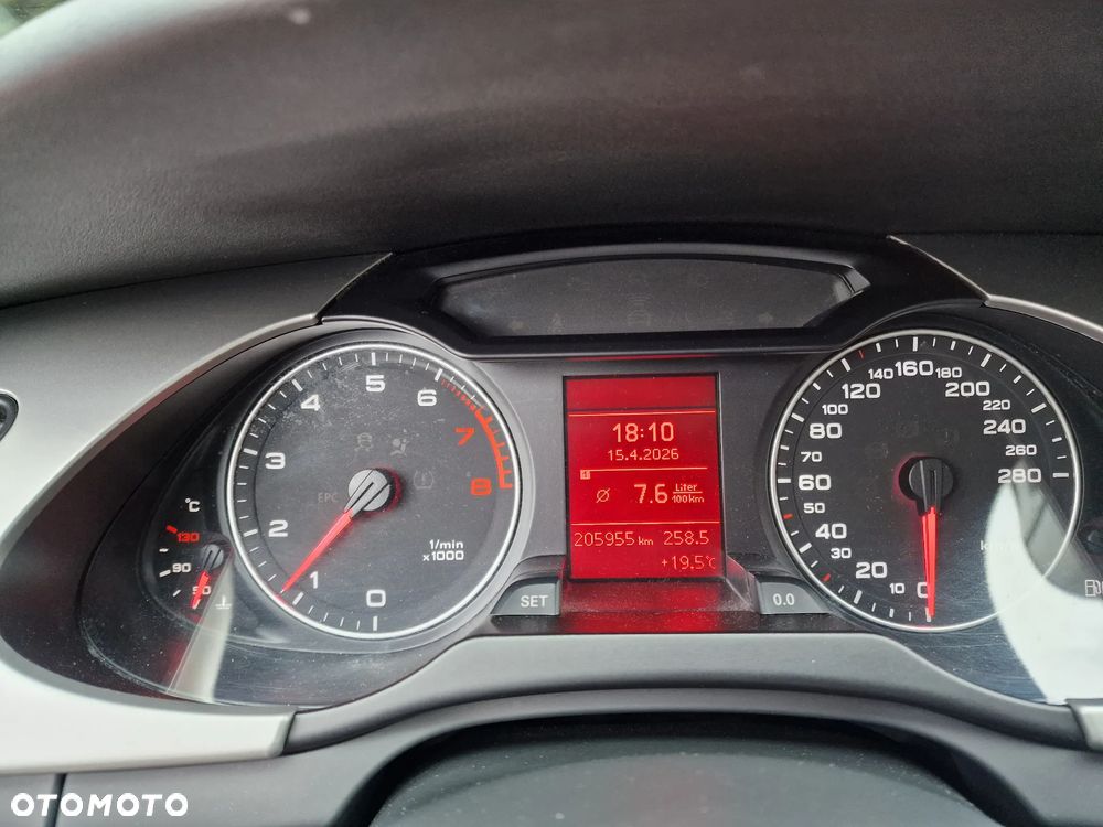 Audi A4 Avant 1.8 TFSI Quattro - 9