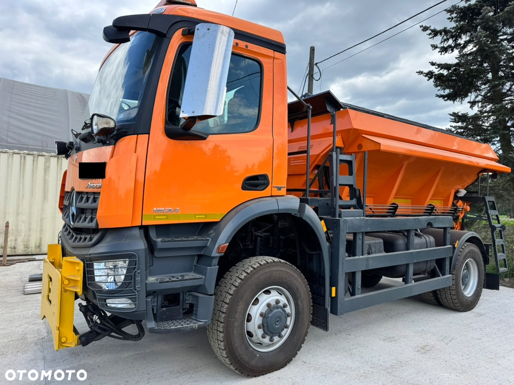 Mercedes-Benz AROCS 1824 - 2
