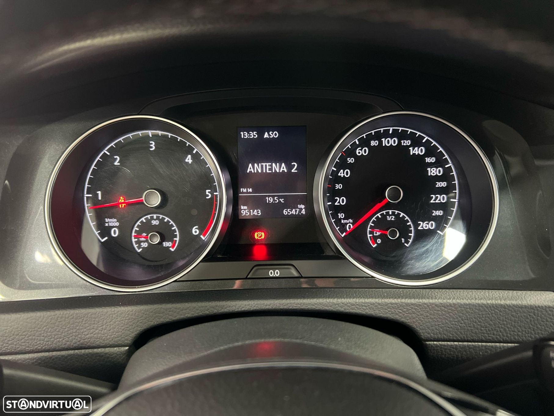 VW Golf Variant 1.6 TDi Confortline - 10