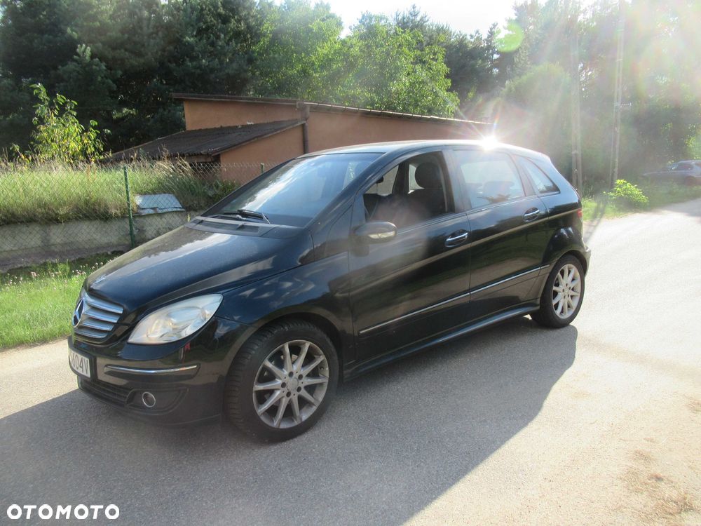 Mercedes-Benz Klasa B - 1