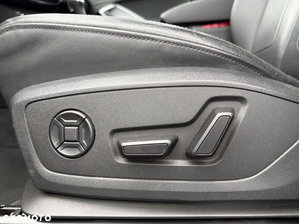 Audi Q3 Sportback - 13
