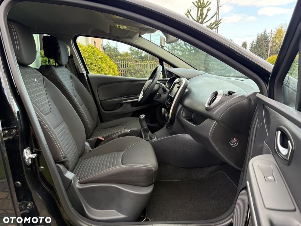 Renault Clio TCe 90 Limited - 19