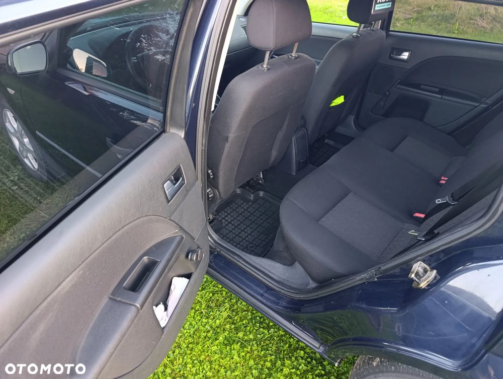 Ford Mondeo - 11