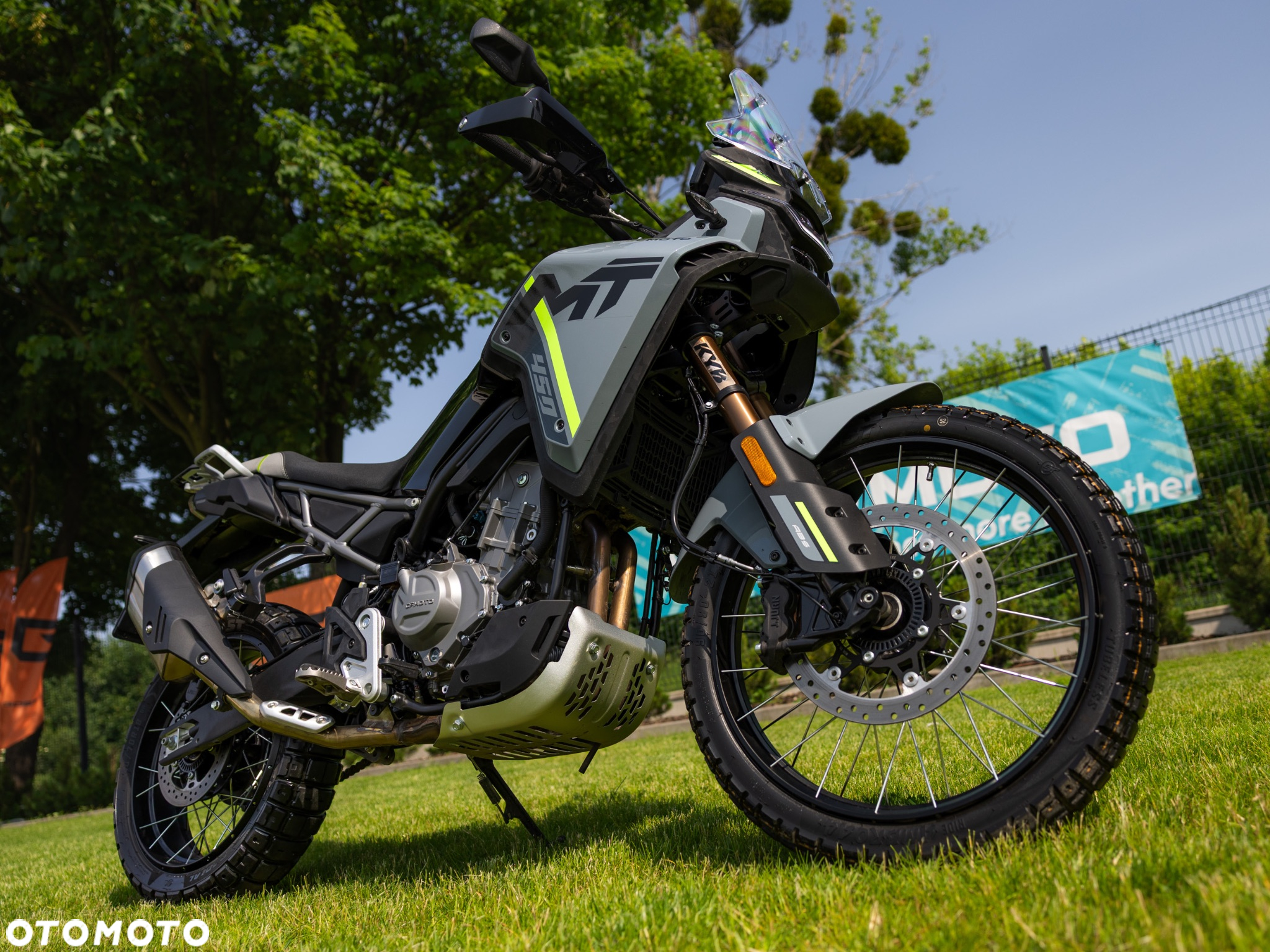CFMoto MT - 3