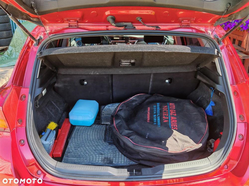 Toyota Auris 1.6 Active - 9