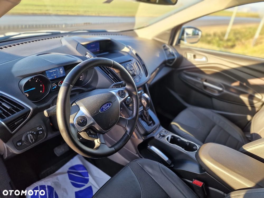 Ford Kuga 2.0 TDCi 4x4 Titanium - 19