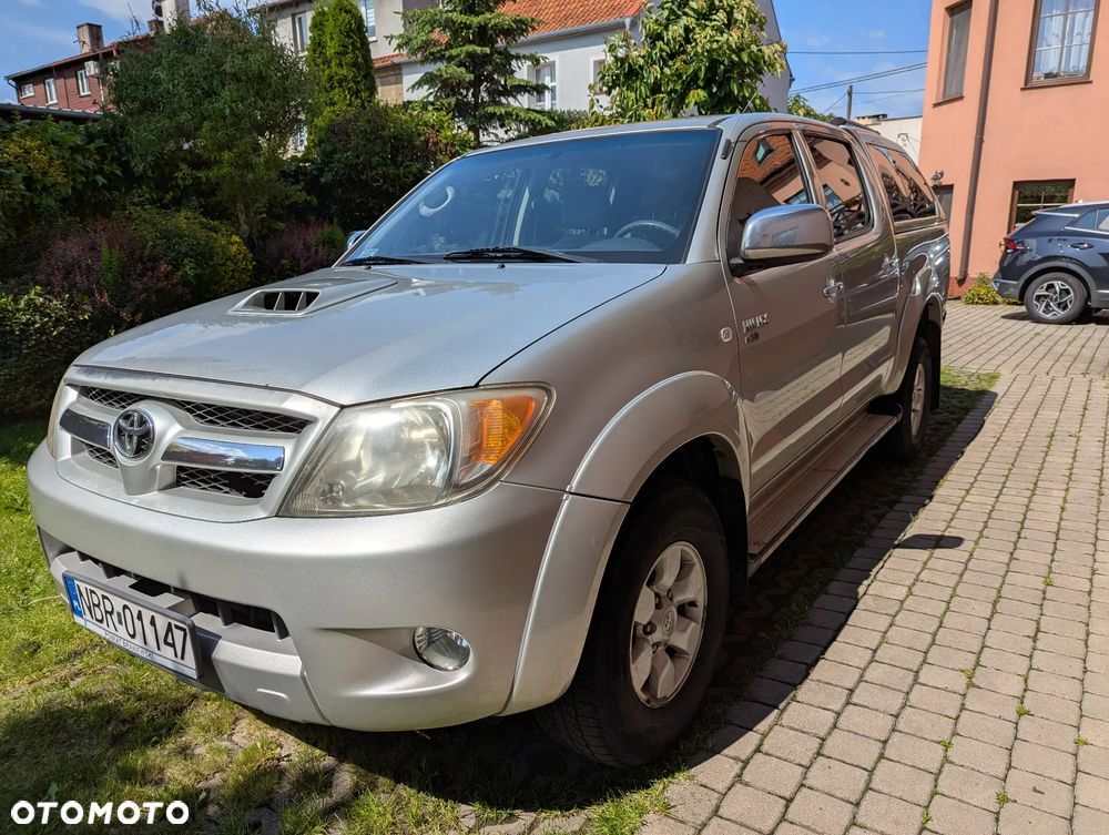 Toyota Hilux 2.5 D-4D SR5 - 1