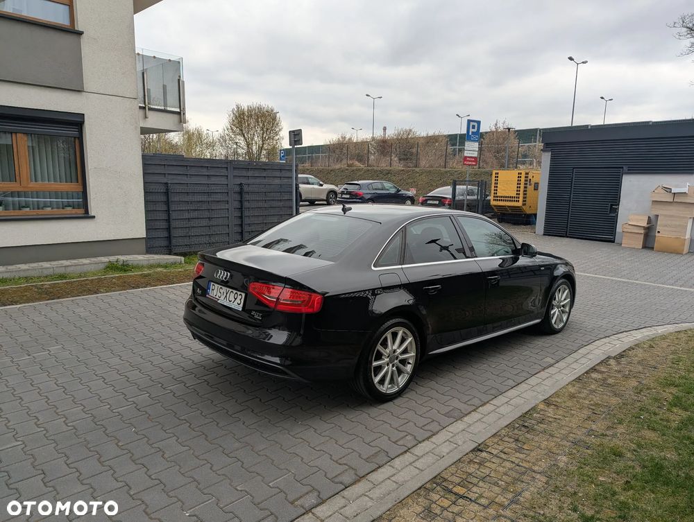 Audi A4 Limousine - 8