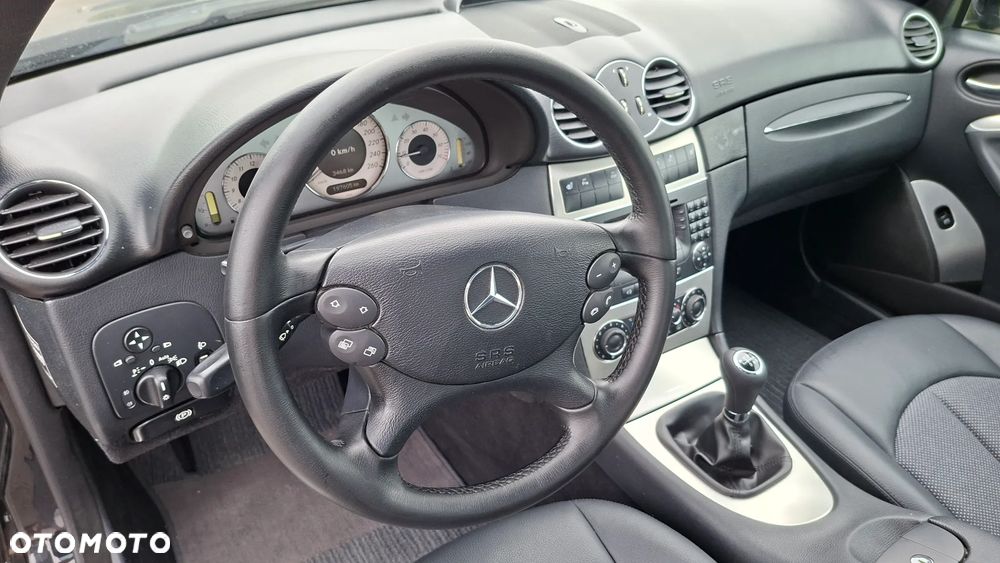 Mercedes-Benz CLK 200 Kompressor Avantgarde Sport Edition - 8