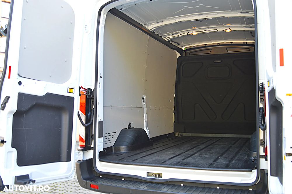 Ford E-TRANSIT L2H2 3500KG N1 - 25