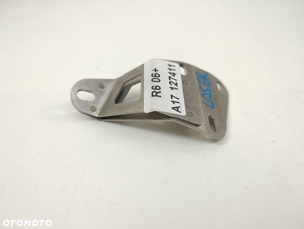 YAMAHA R6 06 MOCOWANIE TŁUMIKA LASER - 2