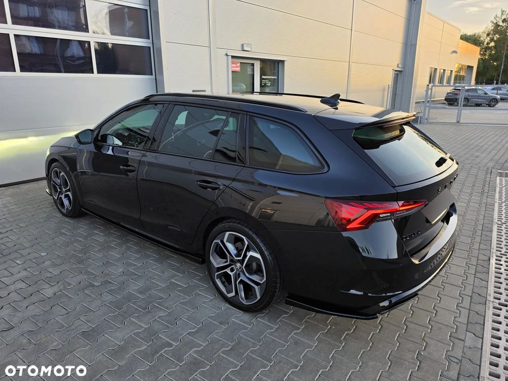 Skoda Octavia 2.0 TSI RS DSG - 23