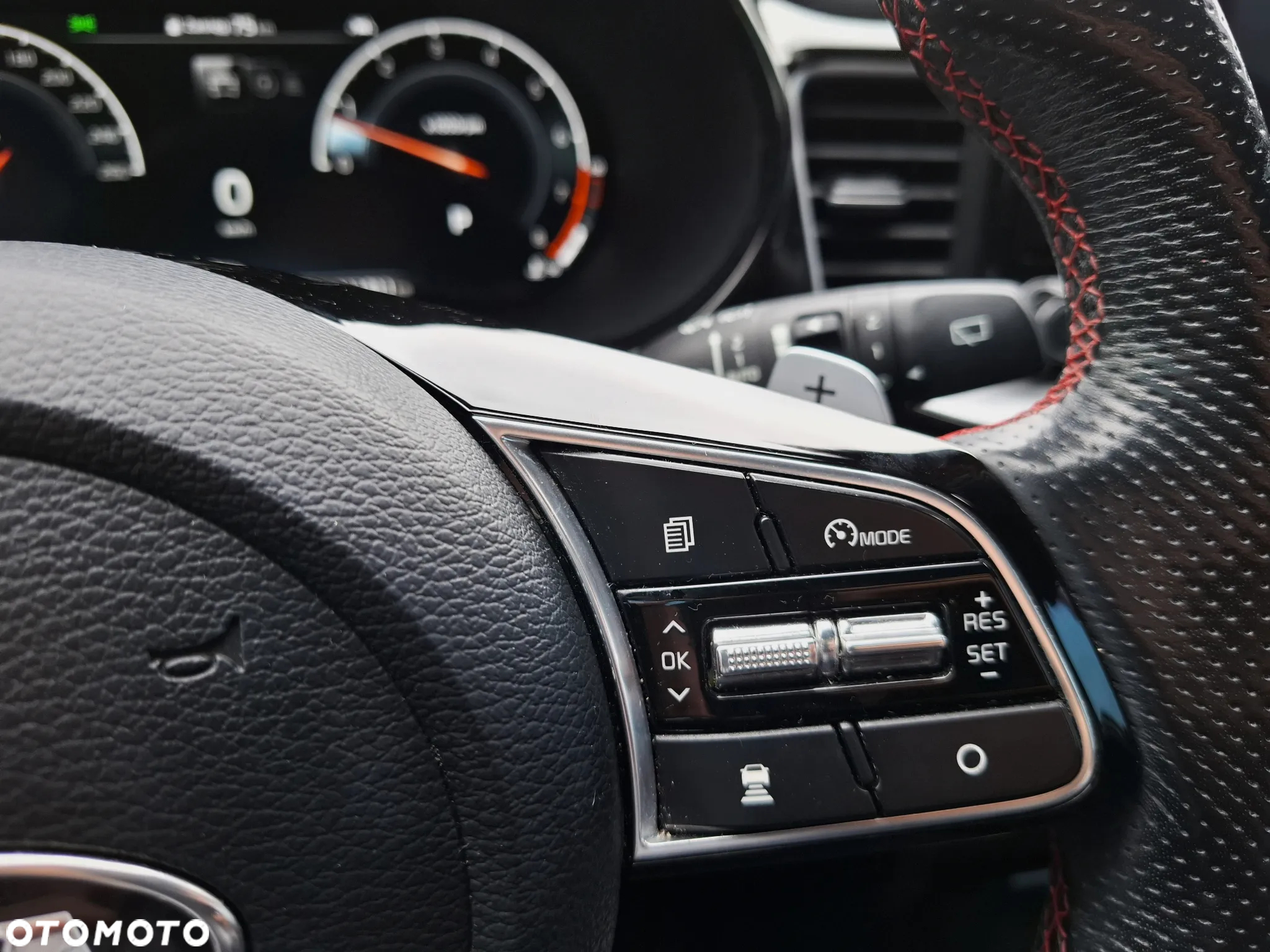 Kia ProCeed 1.6 T-GDI GT DCT - 15