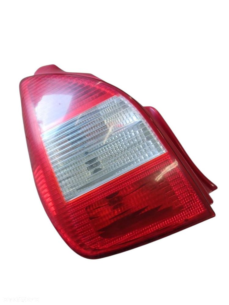 LAMPA LEWA TYLNA TYŁ CITROEN C2 VTR 9680283780 C2 - 1