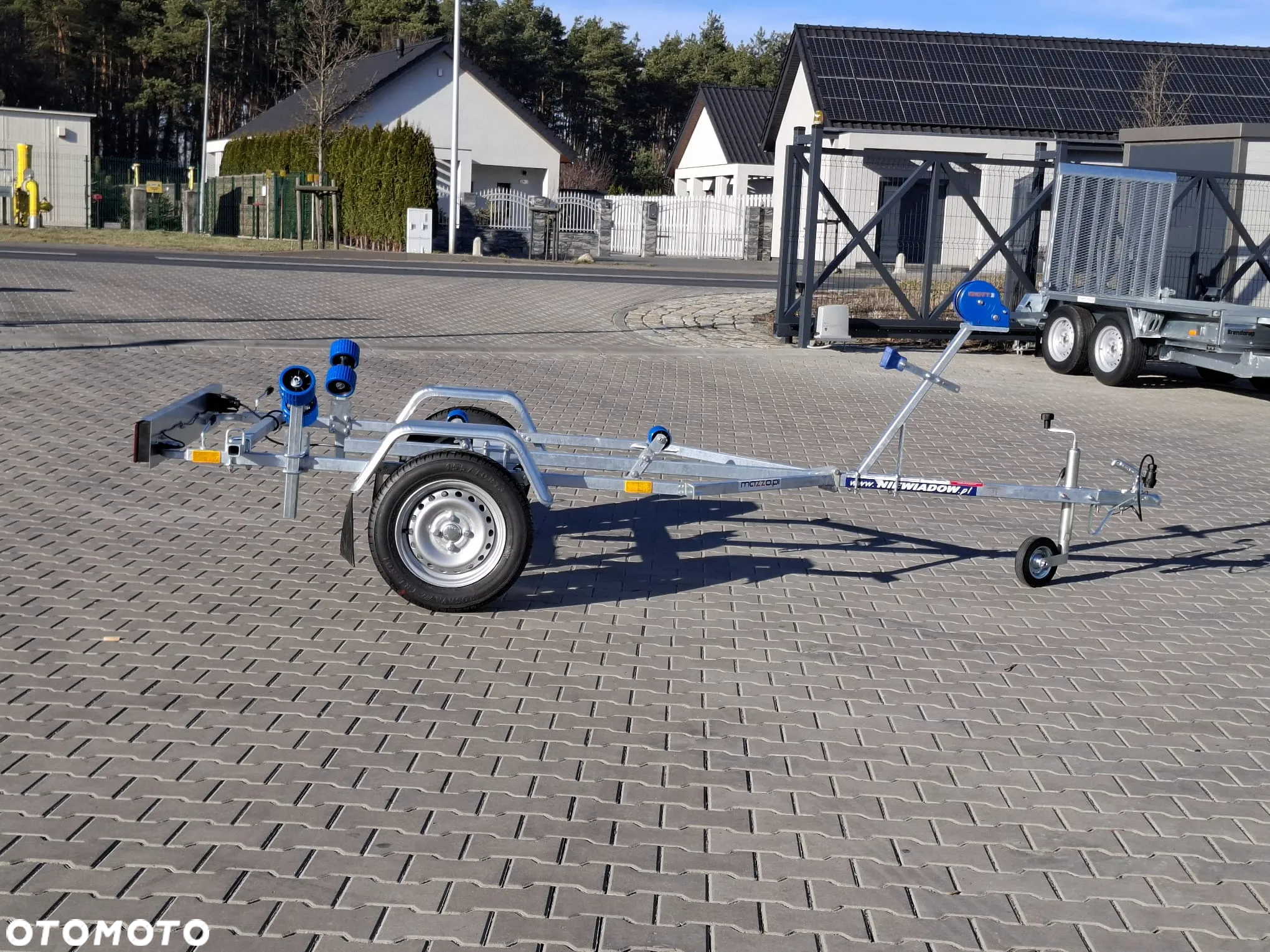 Niewiadów DOSTAWA! Przyczepka P400 pod łódź do 4m NIEHAMOWANA Przyczepa podłodziowa z podwójnymi rolkami! DMC 450kg, lekka, kat.B - 5