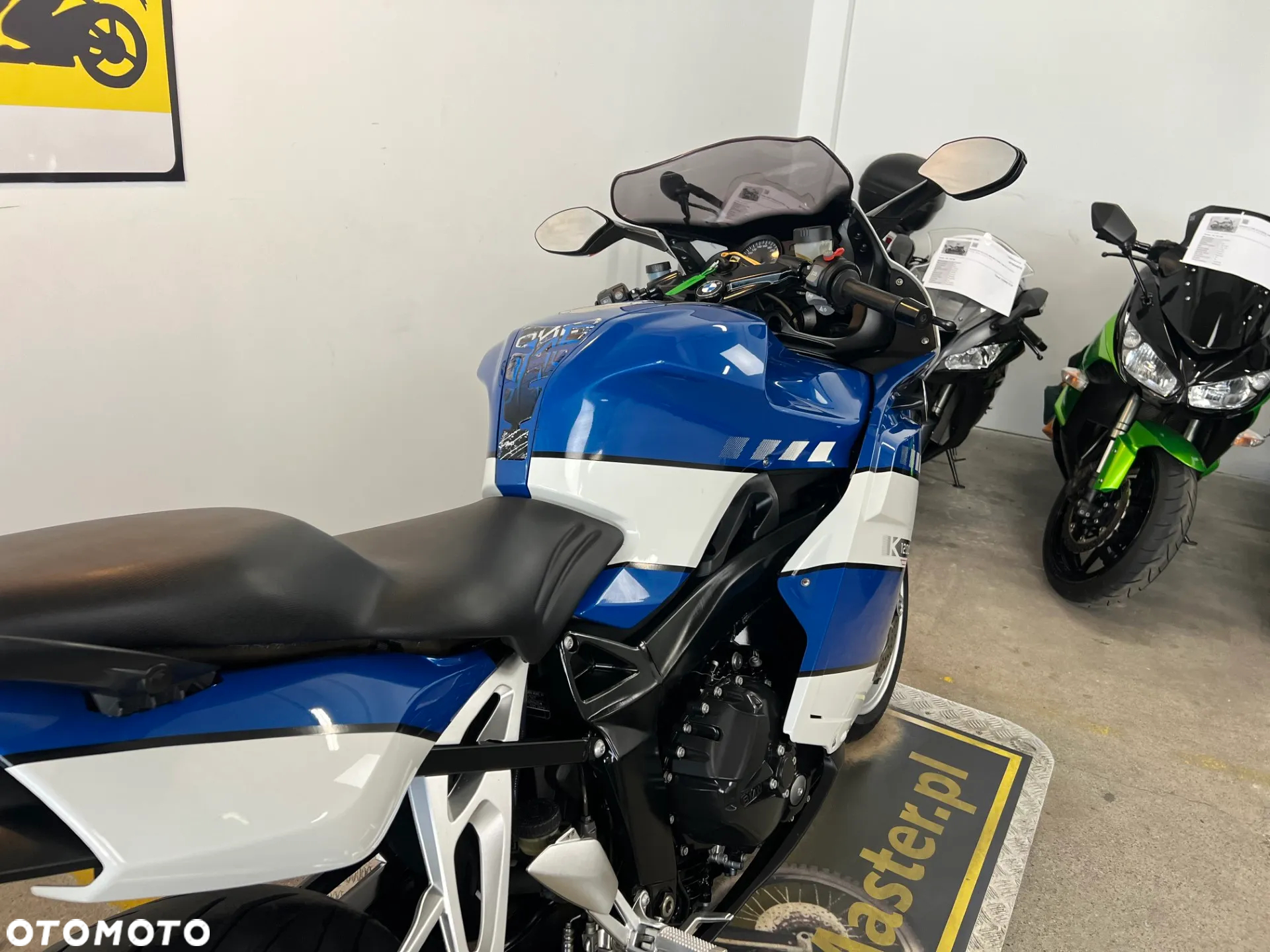 BMW K - 18
