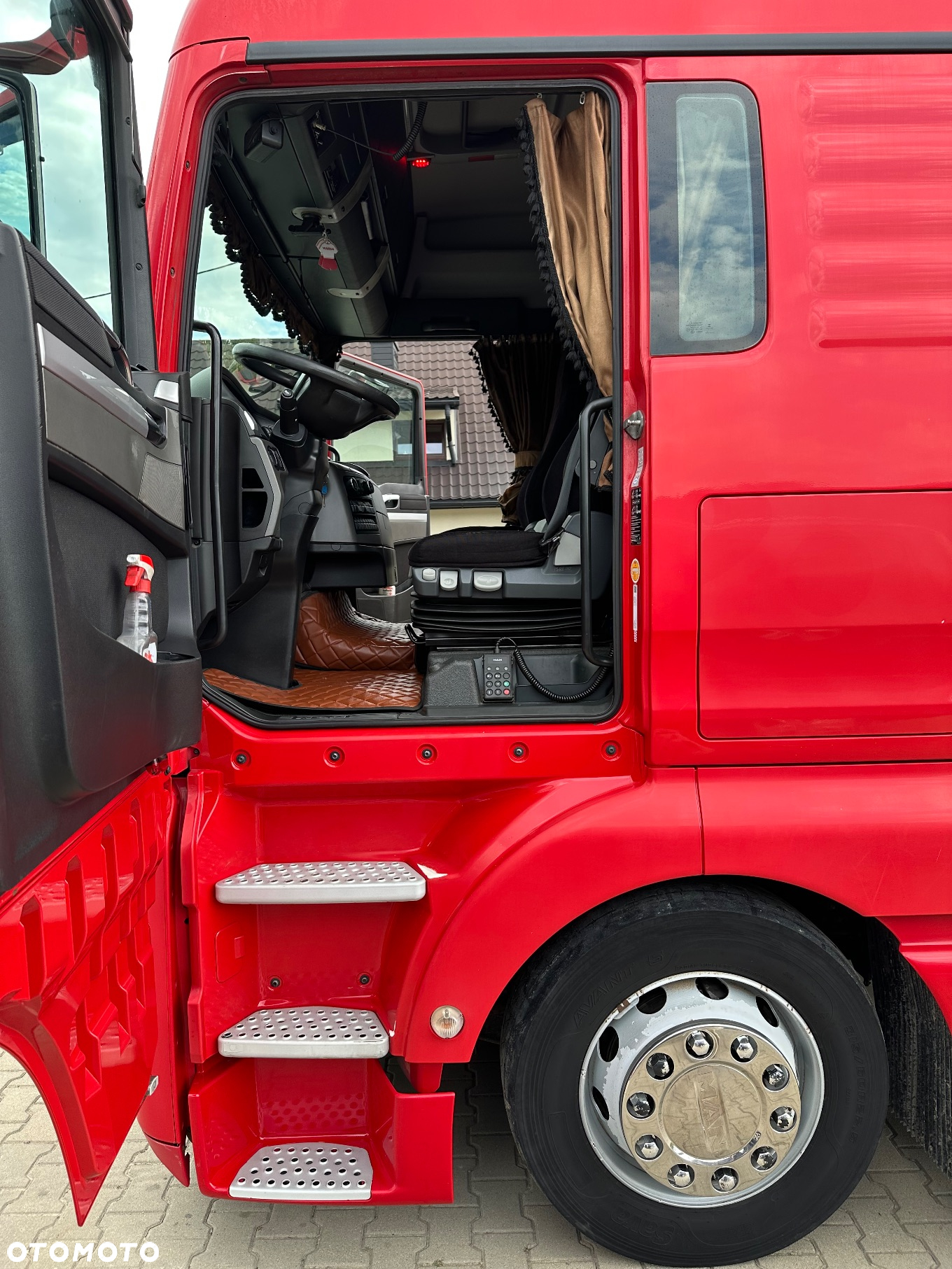MAN TGX 440 mega / low deck - 12