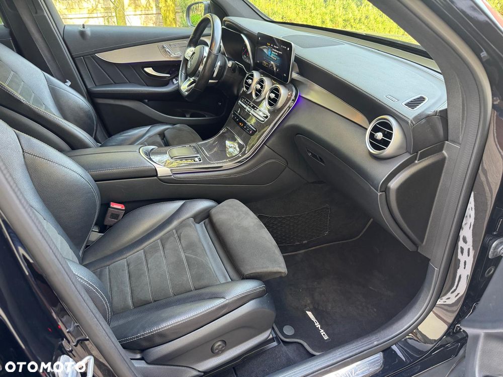 Mercedes-Benz GLC 300 d 4Matic 9G-TRONIC AMG Line - 10