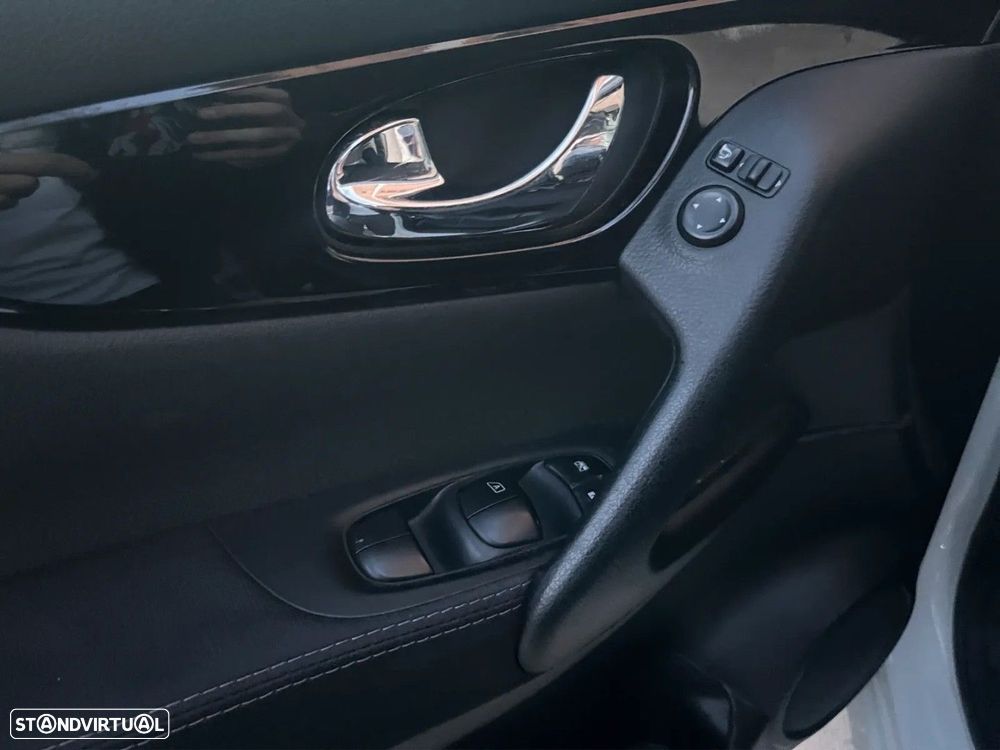 Nissan Qashqai 1.5 dCi ECO Acenta+N.Connect - 9