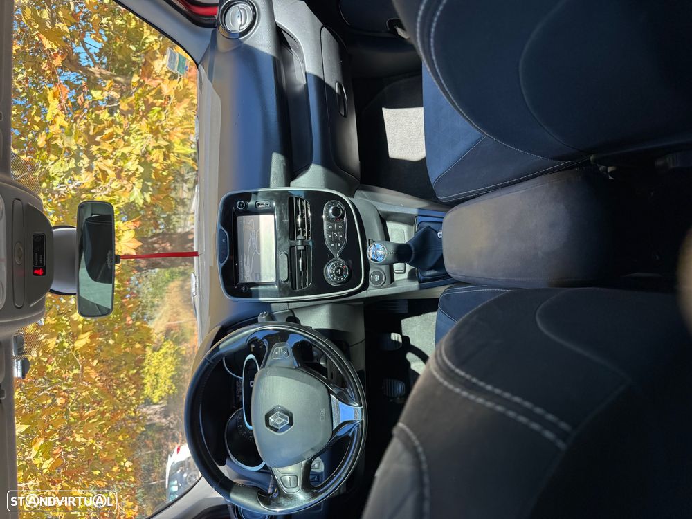 Renault Clio Sport Tourer 1.5 dCi Dynamique S 82g - 10