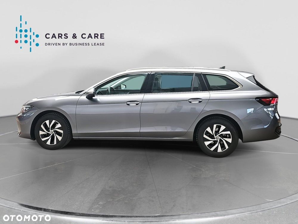 Volkswagen Passat - 29