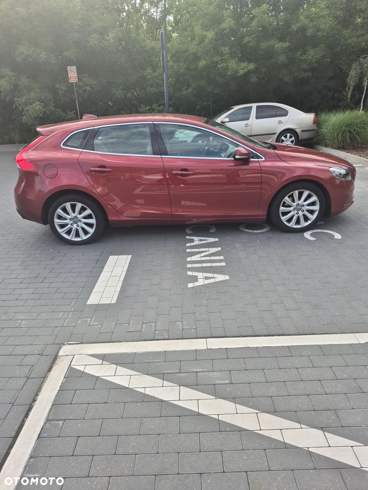 Volvo V40 D3 Summum - 7