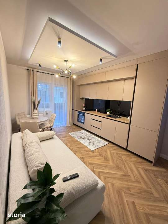Apartament de 3 camere, 2 bai, parcare subterana, zona Terra — fotografia 3
