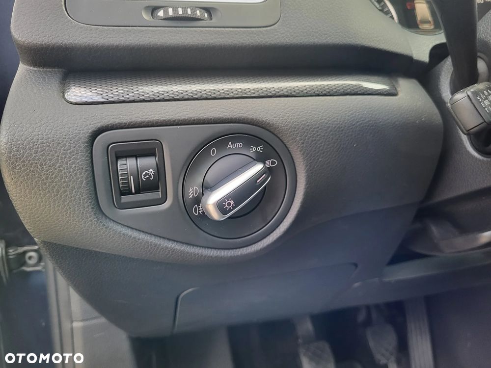 Seat Alhambra 2.0 TDI Ecomotive Crono Plus - 25