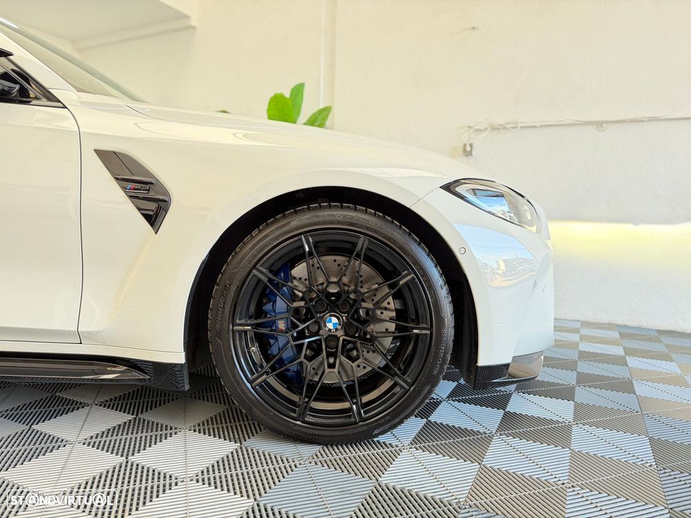 BMW M3 Competition - 5