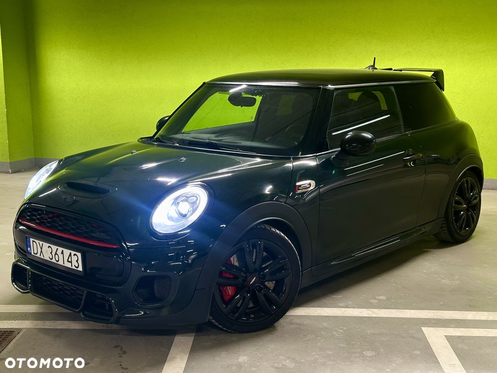 MINI John Cooper Works Essential Trim - 5