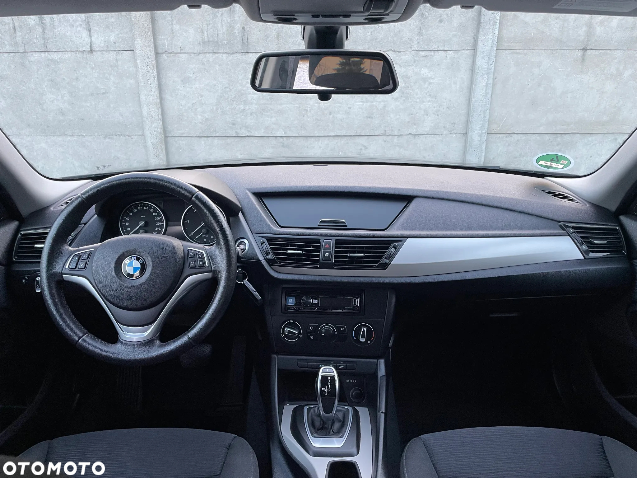 BMW X1 sDrive18d - 23