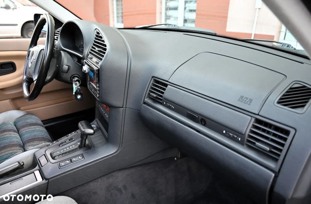 BMW Seria 3 - 24