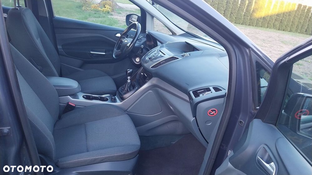 Ford C-MAX - 12