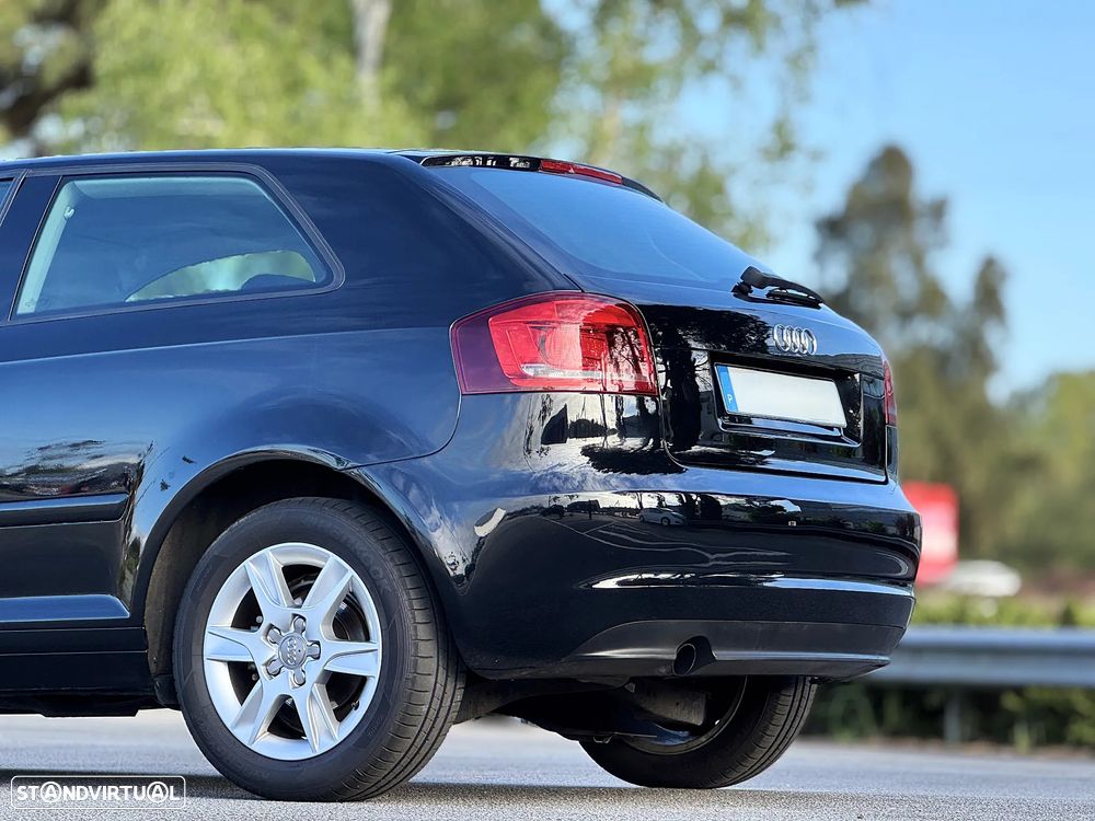 Audi A3 1.6 TDI Sport - 8