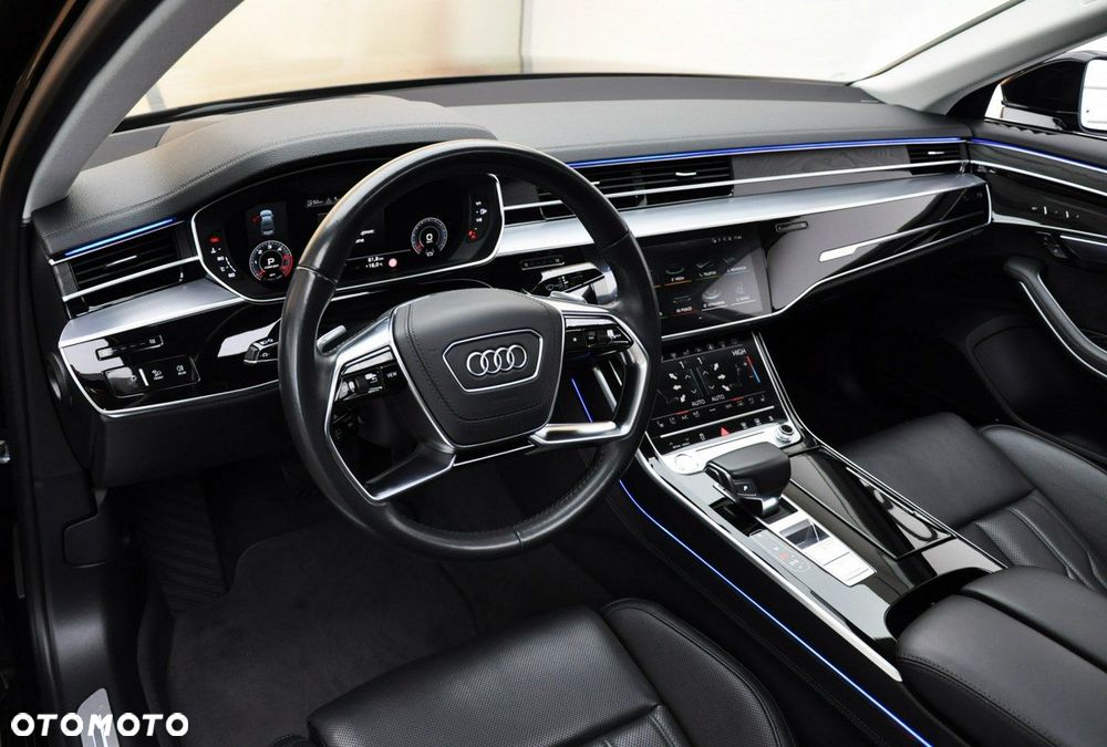 Audi A8 - 17